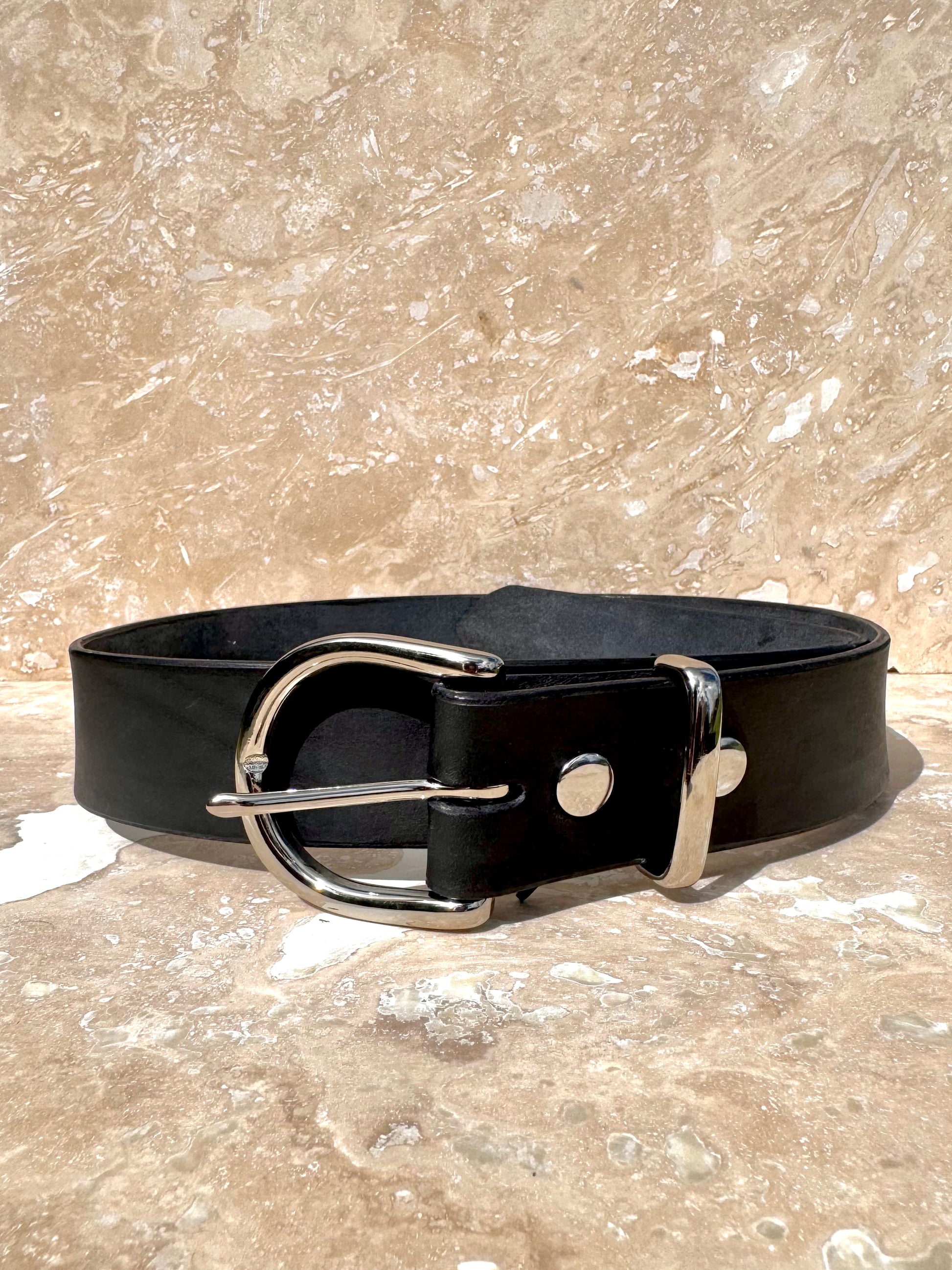 Womens 1 1/2" Plain Leather Belt